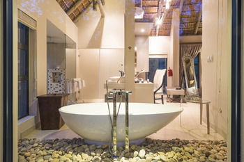 Am Lodge Hoedspruit Exterior photo